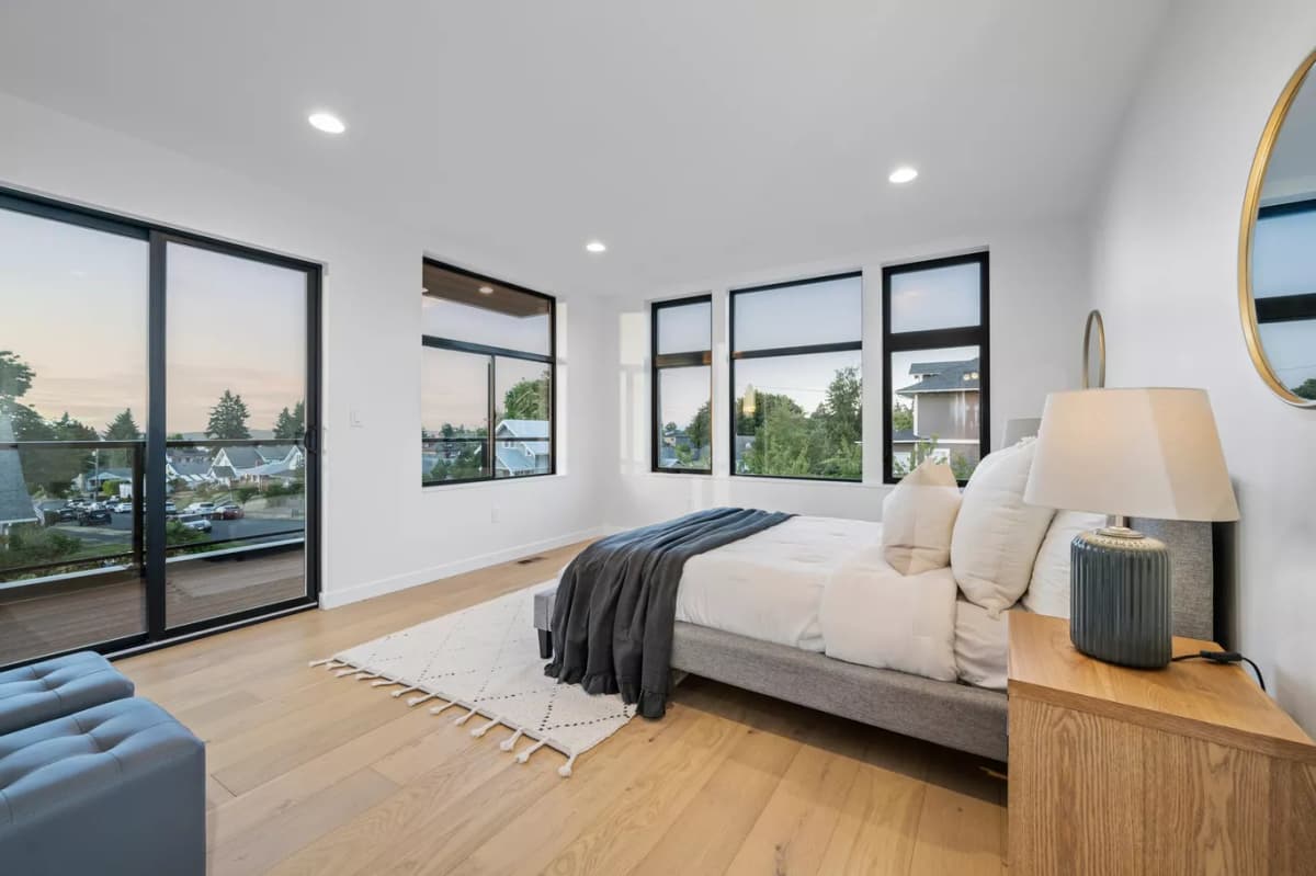 Viktoria Flooring Master Installation