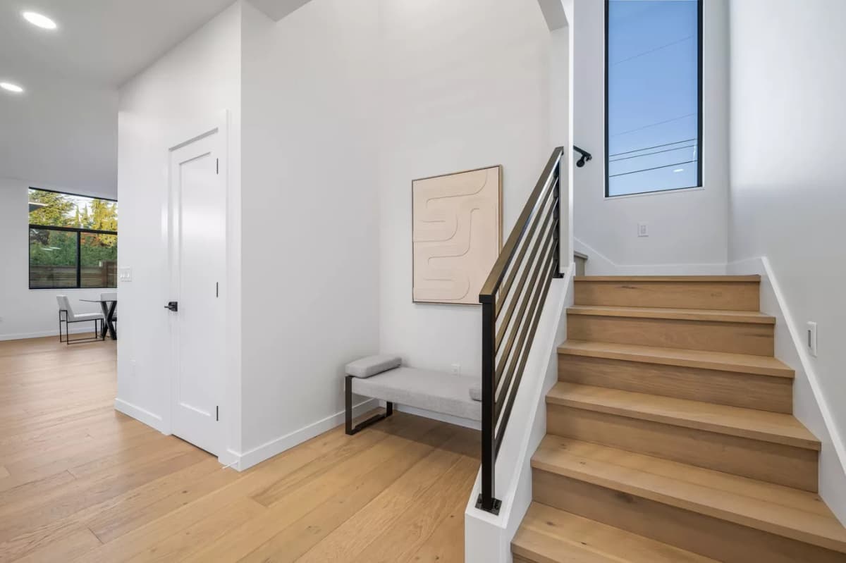 Viktoria Flooring Master Installation