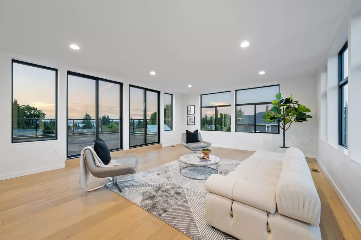 Viktoria Flooring Master Installation